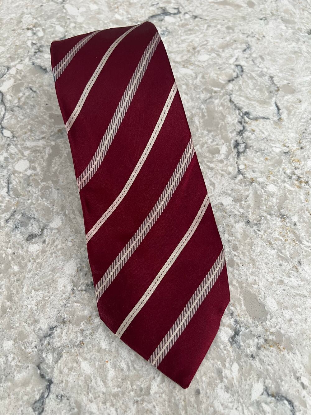 Luigi Borrelli Napoli Silk Neck Tie Made in Italy Maroon Red Pink Stripes JP